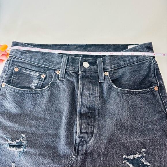 LEVIS REVOLVE Black Distressed Raw Hem Button Fly Pockets ALine Mini Skirt 26 - Picture 5 of 15